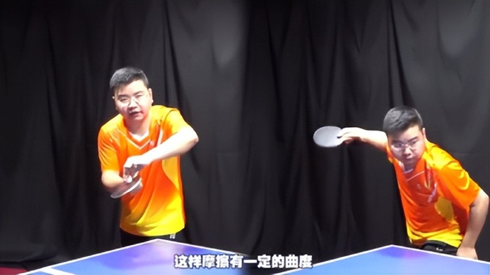 《全民学乒乓发球篇》第40集:正手半高抛短球与急长发球|击球|击球点|手腕|摩擦|力量_新浪体育_新浪新闻